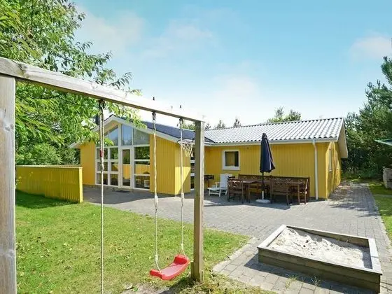 Large Holiday Home in Henne With Sauna