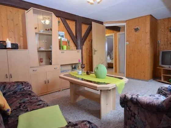 Large Holiday Home - two Living Areas, Quiet Location, big Garden, Grilling Area