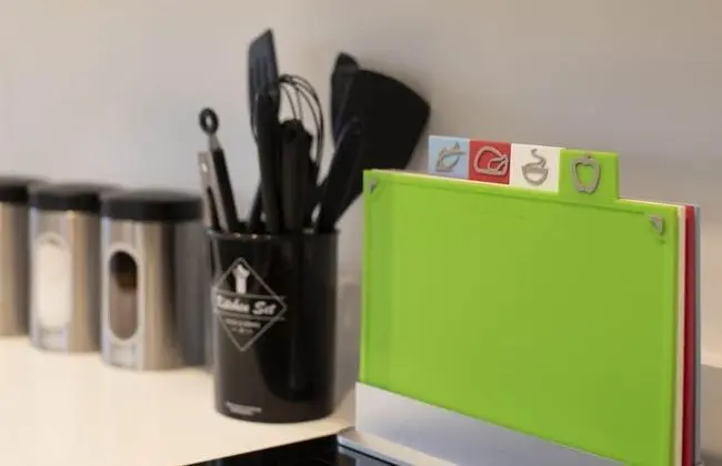 Large Modern 2 Bedroom Apartment in Bath City With Private Parking and Stunning Views