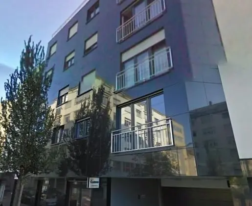 Large Modern Flat 100m2 in City Center - Parking - Dış Mekan