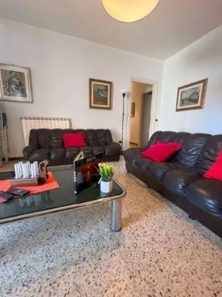 Large Villa With Private Garden Near the Beach - Beach Place Included by Beahost - İç Mekan