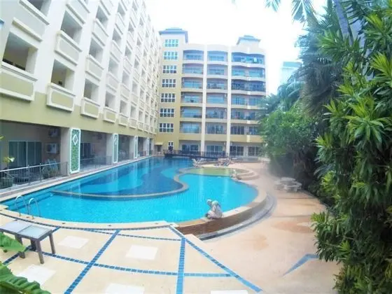 Large Studio Condo Jomtien - Havuz