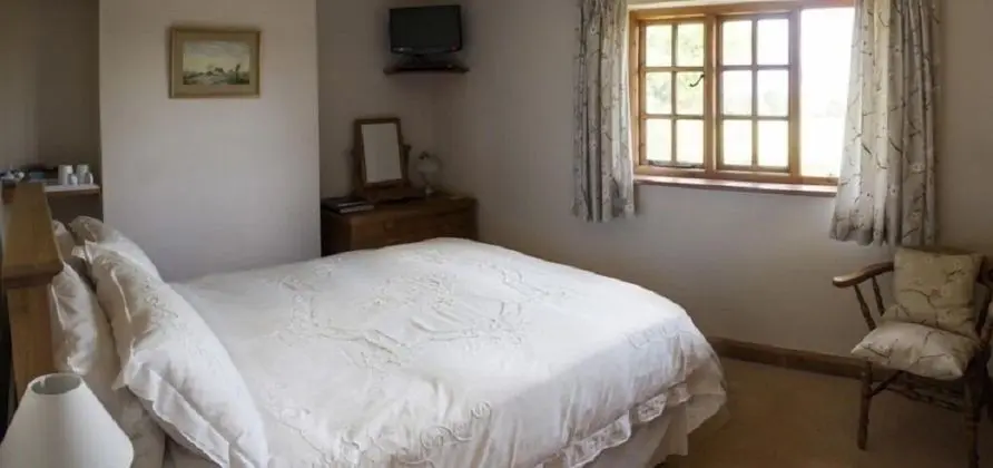 Larkrise Cottage Bed And Breakfast