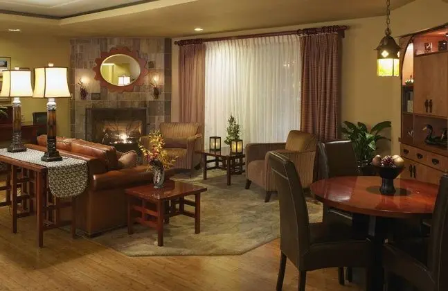 Larkspur Landing Pleasanton