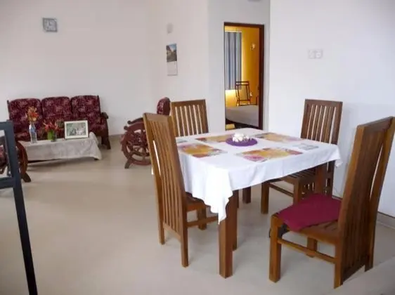 Larn's villa - Yerinde Yemek