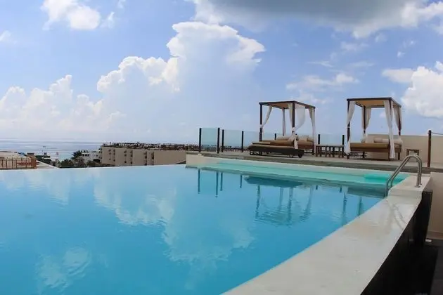 Las Brisas Condominios - Havuz