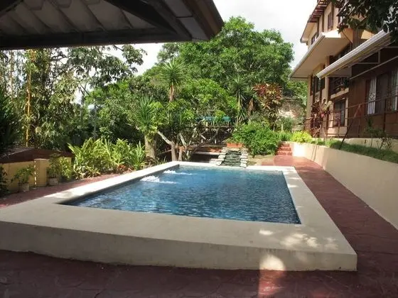 Las Cumbres Inn - Havuz
