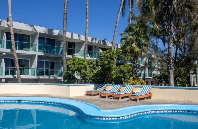 Hotel Las Jacarandas - Havuz