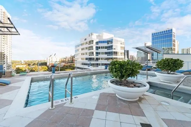 Las Olas Loft Unit Two by Sextant - Havuz