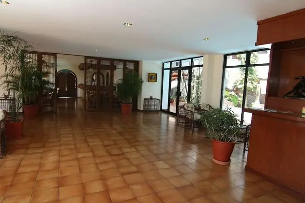 Hotel Las Palmas - Lobi