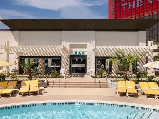 Las Vegas Hilton at Resorts World - Havuz