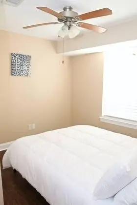 Lasalle 1a/2a · Enormous Gated Apartments Perfect for Groups!