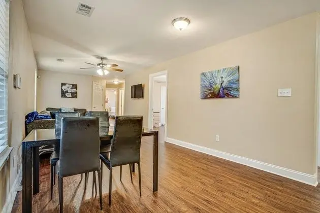 Lasalle 1C · Centrally Located, Gated Apt. Perfect for Groups! - Oda Düzeni