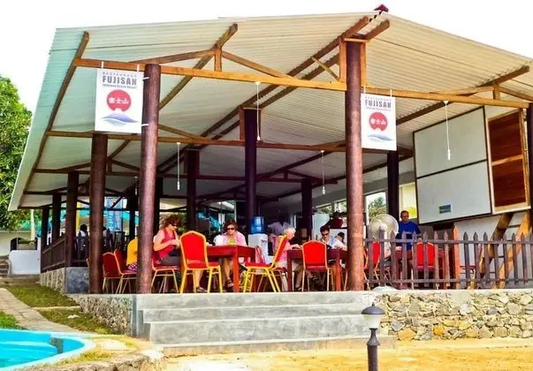 Latheena Resort - Yerinde Yemek
