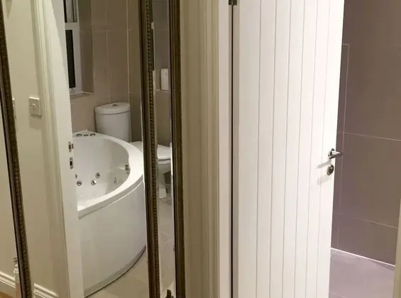 Latimer House - Banyo Tipleri