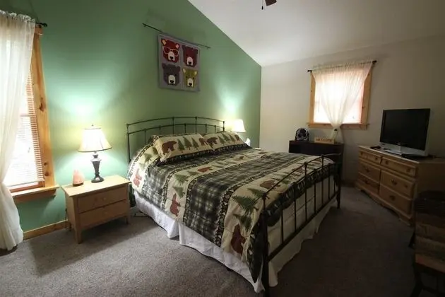 Laughing Bear Cabin - Oda