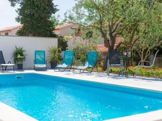 Laura Pula in Pula With 3 Bedrooms and 3 Bathrooms - Oda