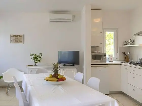 Laura Pula in Pula With 3 Bedrooms and 3 Bathrooms - Oda