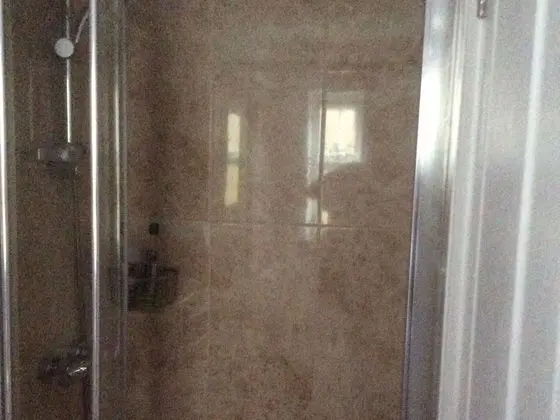 Laurel Lodge - Banyo Tipleri