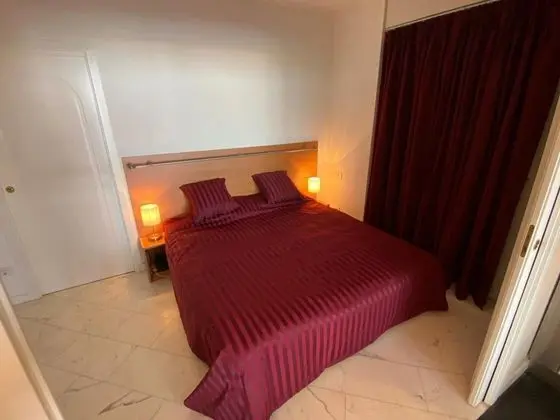 Lauren in Stresa With 2 Bedrooms and 2 Bathrooms - Oda