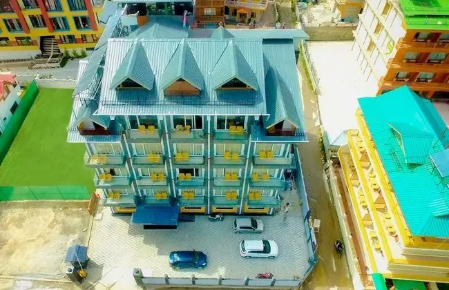 The Laurent and Banon Resorts