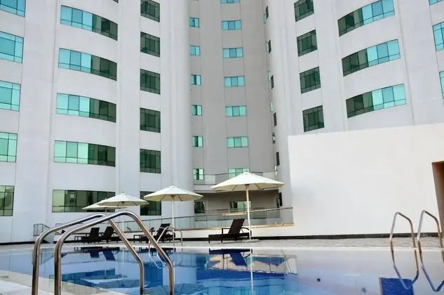 Lavender Hotel Al Nahda Dubai - Havuz