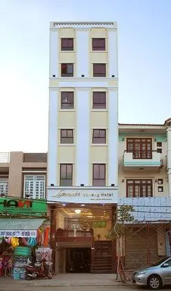 Lavender Danang Hotel - Dış Mekan