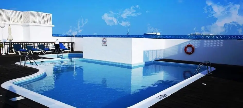 Lavender Hotel - Havuz