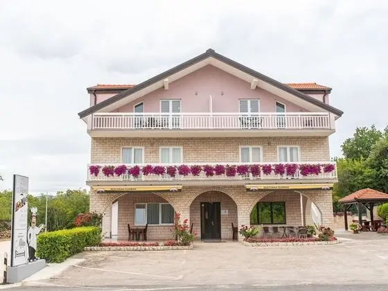 Lavish Apartment in Imotski near Blue Lake - Dış Mekan
