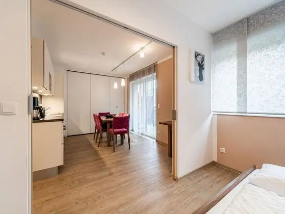 Lavish Apartment in Sankt Georgen With Balcony - Yerinde Yemek
