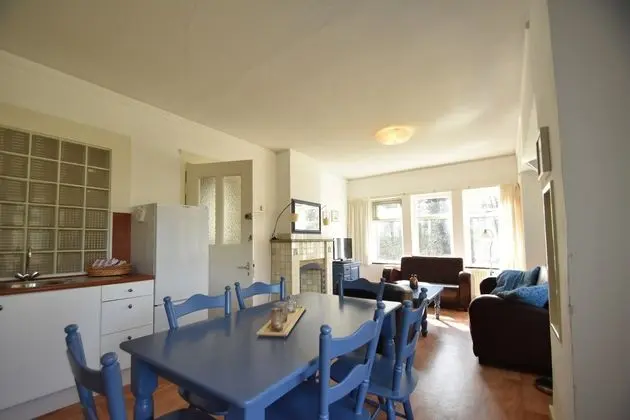 Lavish Holiday Home in Bergen aan Zee With Terrace - Yerinde Yemek