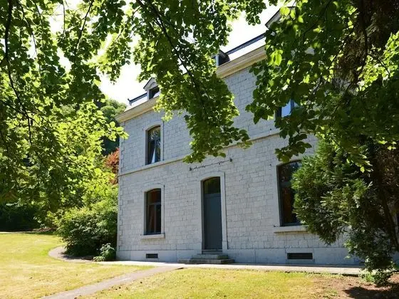 Lavish Holiday Home in Durbuy With Garden