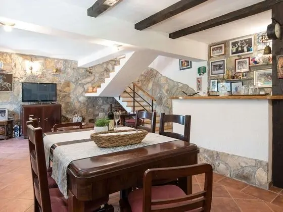 Lavish Holiday Home in Podstrana With Garden on the Hills - Öne Çıkan Resim