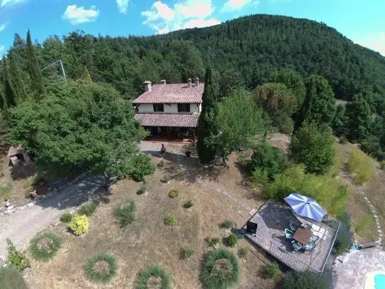 Lavish Villa in Selva Santa Fiora With Pool - Dış Mekan