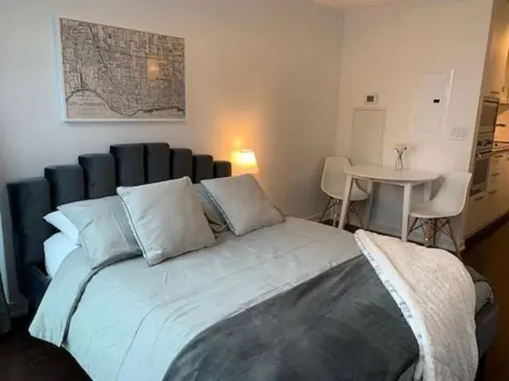 Lavish Suites - Luxury One Bedroom Condo - Öne Çıkan Resim