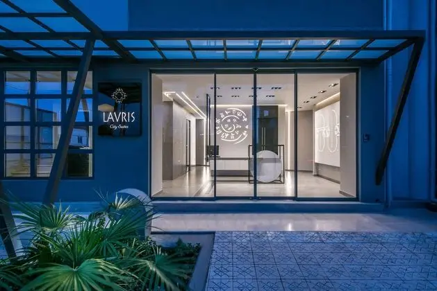 LAVRIS City Suites - Dış Mekan