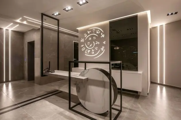 LAVRIS City Suites - Lobi