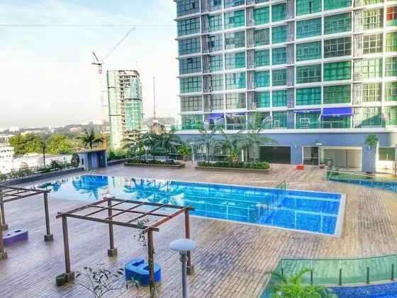 Lawang Suite 1 Bedroom Corner Apartment