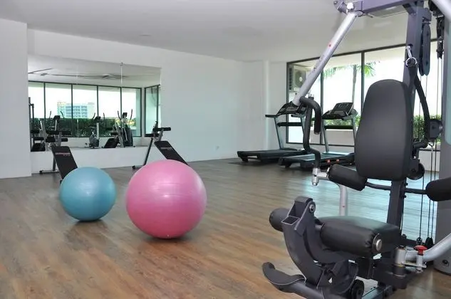 Lawang Suite 1 Bedroom Standard Apartment - Fitness