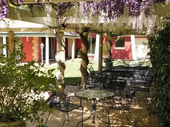 The Lawson Riverside Suites - Yerinde Yemek