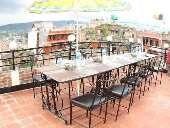 Hotel Layaku Durbar - Dış Mekan