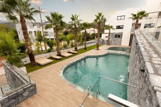 Lazar Lux Apartments - Ammoudara - Havuz