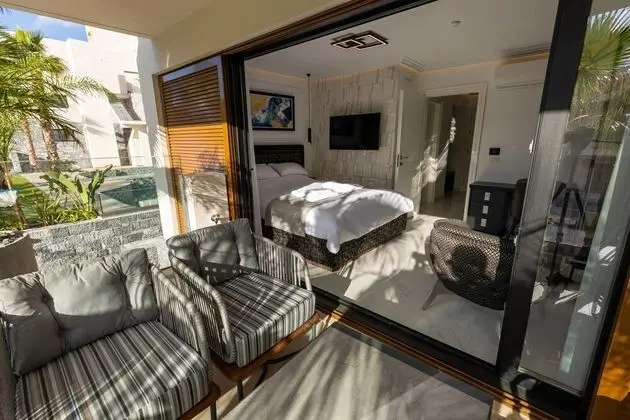 Lazar Lux Apartments - Ammoudara - Oda