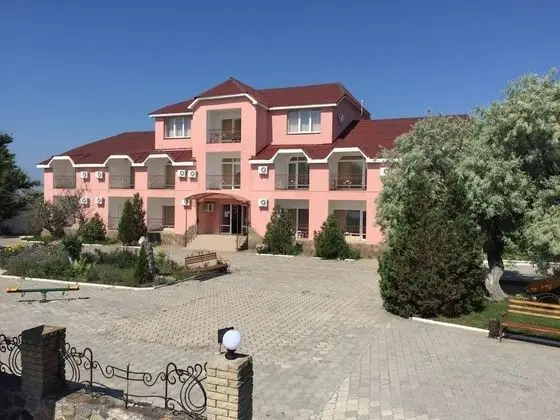 Lazurnaya 2 - 1