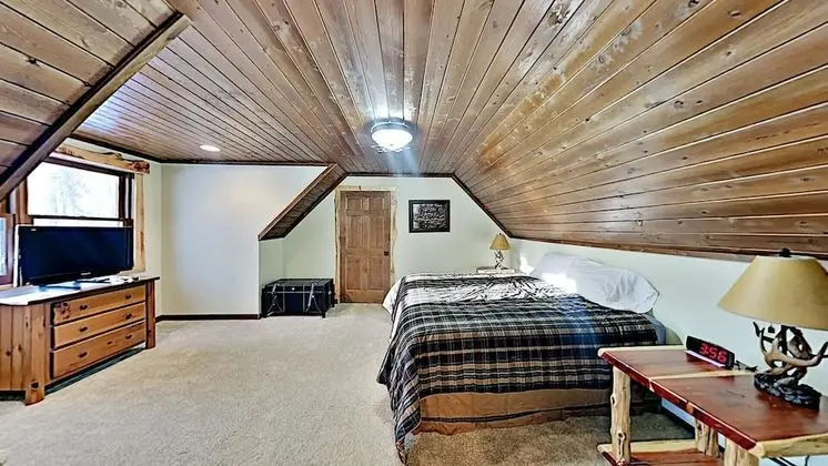 Lazy Pines Lodge - Oda