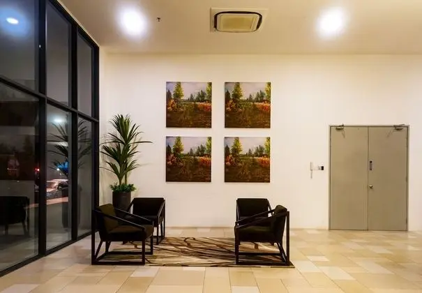 Lazy Traveler Suite by D Imperio Homestay - Lobi