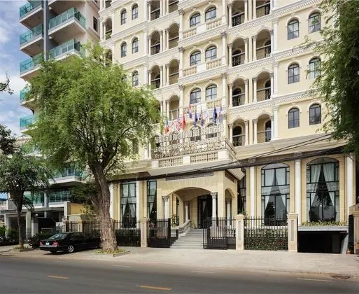 LCS Hotel & Apartment - Dış Mekan