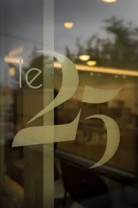 HOTEL LE 25