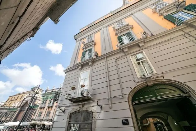 Le 4 Stagioni Dante H Napoli Centro