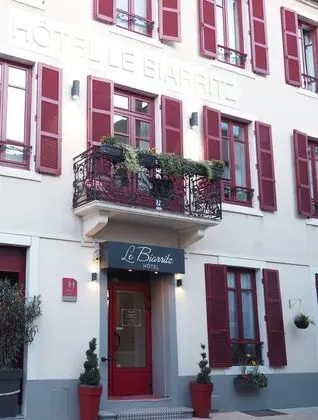 Hotel Le Biarritz - Vichy - Dış Mekan